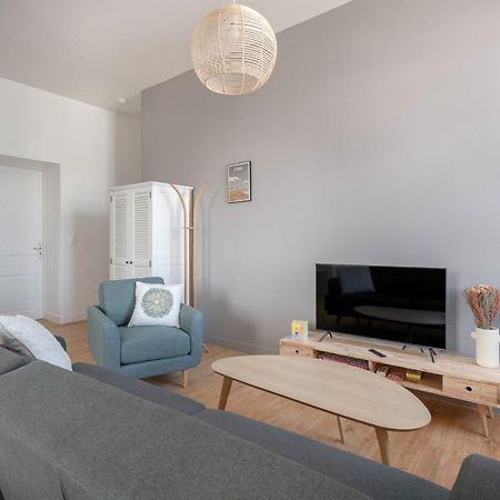 Bel Appartement Vue Sur Le Port Du Croisic เลอครัวซิก ภายนอก รูปภาพ